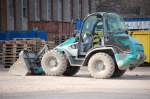 kramerALLRAD 880 in t�rkisblau, 25.02.11 Berlin-Pankow.