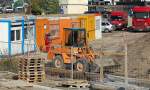 Ein ZEPPELIN ZL 6B Radlader der Baufirma KEMMER am 17.10.12 N�he Berliner Hbf. 
