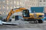 EIN JCB JS200 Raupenbagger, 02.08.13 Berlin-Pankow.