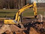 NEW HOLLAND E215 Raupenbagger, 29.01.11 Berlin-Reinickendorf.