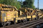 Gleisschotterreinigungsmschine von P&T Typ RM 801-2 (Baujahr 1998) der DB Bahnbaugruppe am 06.06.13 Berlin-Karow.