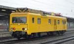 ORT 708 326-4 bei der Durchfahrt Bhf.