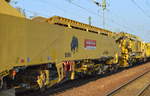 Detailaufnahmen der Plasser & Theurer Schnellumbaumaschine SUM 315  Büffel  (99 80 9211 005-0 D-DB) am 16.10.17 Bf.