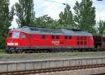 232 502-5 mit Ganzzug Sch�ttgutwagen am 11.07.11 Bhf.