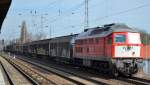 232 905-0 am ende eines Güterzuges gezogen von 298 316-1 am 24.02.15 Berlin-Karow.
