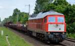 232 901-9 mit einem gemischten Güterzug (vor allem Radsätze für Bahnfahrzeuge) am 21.05.15 Röntgental b.