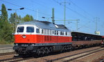 232 512-4 mit einem Ganzzug Drehgestell-Flachwagen am 15.09.16 Bf.