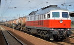 232 105-7 mit Ganzzug Knickkesselwagen (Kreideschlamm) am 25.04.16 Durchfahrt Bhf.