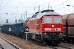 233 127-0 mit gemischtem G�terzug am 18.07.12 Bhf.