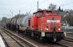 Und dann kam tatsächlich noch die 298 312-0 mit einem Übergabe Güterzug von drei Kesselwagen, 02.12.15 Berlin-Hirschgarten.