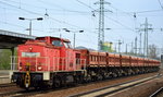298 325-2 mit Schotterzug am 15.04.16 Bf.