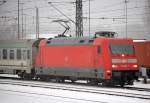 101 067-7 mit PbZ Richtung Berlin-Grunewald, 23.12.10 Berlin-Beusselstr.