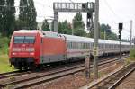 IC 2356 mit 101 073-5 Richtung Berlin-Blankenburg, 15.06.11 Berlin-Karow.