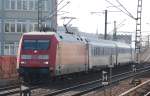 101 136-0 mit PbZ (Berlin-Warschau-Express Zuggarnitur) Richtung Berlin Lichtenberg, 05.03.12 Berlin-Wedding.