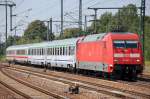 EC 249 mit 101 097-4 bei der Durchfahrt im Bhf.