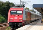 IC 2388 aus Frankfurt a.Main Richtung Berlin Hbf.(tief) mit 101 089-1 bei der Durchfahrt im Bhf.