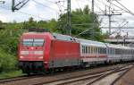 PbZ mit 101 072-7 mit Berlin-Warschau-Express Zuggarnitur Richtung Berlin-Lichtenberg, 27.05.13 Bhf.