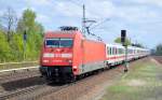 101 028-9 mit IC Richtung Berlin-Spandau am 15.04.14 Durchfahrt Bhf.
