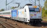 101 055-2  schauinsland reisen  mit IC-Wagengarnitur (leer) Richtung Berlin Rummelsburg am 04.10.15 Durchfahrt Bhf.