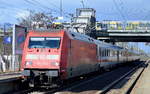 IC 2425 aus dem Ostseebad Binz Richtung Bf.