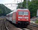 EC 379 (Brno hl.n.) mit 101 011-5 Richtung Berlin-Gesundbrunnen, 25.06.10 Berlin-Buch.