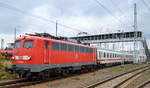 PbZ mit 115 114-1 und einigen IC-Personewagen bei der Durchfahrt Bf. Berlin-Lichtenberg am 02.11.17