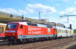 Die hatte ich wirklich seit längerem nicht mehr in Berlin gesehen, die DB Sytemtechnik Lok 120 153-2  Bahntechnik mit Kompetenz  mit einem Einheitsmesswagen (D-DB 63 80 99-98 007-3 Dienst üm 313) am 17.07.17 BF. Berlin-Lichtenberg