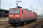 Doppeltraktion 143 326-7 + 143 354-9 am 22.01.18 Durchfahrt Bf.