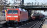 145 007-1 mit einem gemischten Güterzug am 03.12.15 Durchfahrt Bhf.