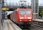 Doppeltraktion 145 064-2 + 145 021-2 mit Erzzug am 01.05.17 Durchfahrt Bf.