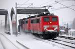Doppeltraktion 151 147-6 + 151? mit Ganzzug Selbstentladewagen Richtung Berliner Innenstadt weiter Richtung Berlin Spandau, 29.12.10 Berlin-Pankow.
