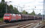 Doppeltraktion 152 041-0 + 152 151-7 mit langem Erzzug am 01.10.13 Berlin-Springpfuhl.