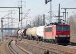 155 272-8 mit einem gemischten G�terzug, 01.03.11 Bhf.