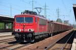 155 191-0 mit ganzzug offener G�terwagen zum Kurzhalt (Personalwechsel) im Bhf.