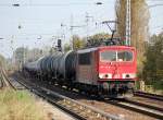155 112-6 mit gemischtem Kesselwagenzug am 04.10.11 Berlin-Karow.