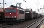 155 175-3 mit gemischtem Güterzug am 28.11.13 Bhf.