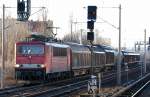 155 178-7 mit gemischtem Güterzug am 30.12.13 Berlin-Pankow.