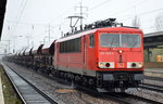 155 099-5 mit Ganzzug Schüttgutwagen am 15.04.16 Bf.