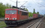 155 061-5 mit Containerzug am 09.05.17 Bf.
