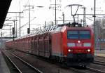 185 057-7 mit einem PKW-Transportzug fabrikneuer Mazda (versch.