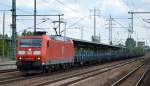 185 071-8 mit polnischen Güterwagen mit Stahlprodukten beladen, 21.05.15 Durchfahrt Bhf.