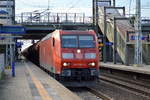 185 080-9 mit Ganzzug gedeckter SChüttgutwagen am 19.07.17 Bf.