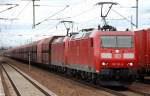 185 151-8 + 181 195-5 mit Erzzug zum kurzen Personalwechsel im Bhf.