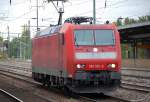 185 155-9 auf Leerfahrt durch den Bhf.