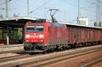 185 184-9 mit einem Ganzzug offener G�terwagen, 13.10.10 Bhf.