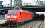 185 200-3 mit Kesselwagenzug (leer) Richtung Stendell am 07.02.17 Bf.