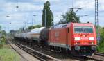 185 309-2 mit Kesselwagenzug am 13.05.15 Berlin-Karow.