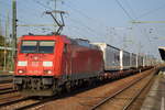 185 307-6 mit KLV-Zug (hauptsächlich DB SCHENKER Trailer) am 16.10.17 BF.