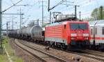 189 058-1 mit einem gemischten Güterzug am 26.04.15 Bhf.