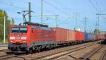 189 006-0 mit Containerzug am 02.10.15 Bhf.
